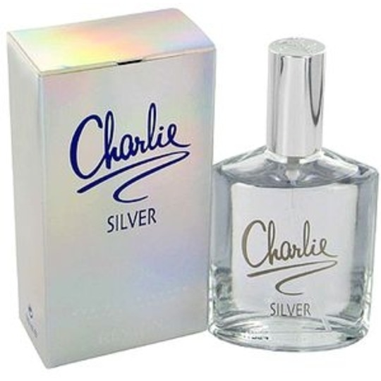 Revlon Charlie Silver EDT 100ml.  Un fragranza floreale fruttata per donna.