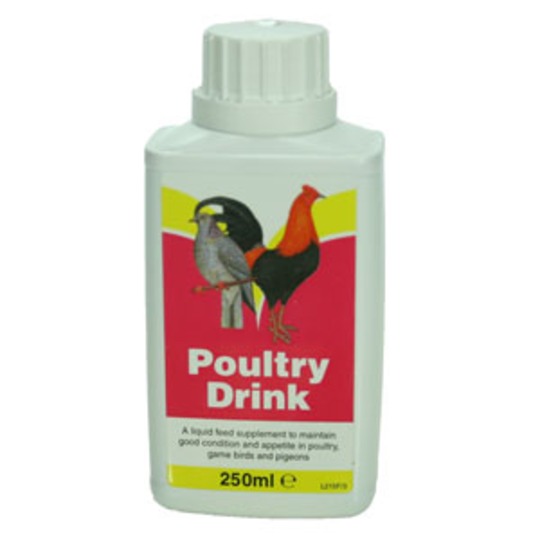 Battles Aves de Corral Bebida. Condición y salud bebida para las aves de corral.