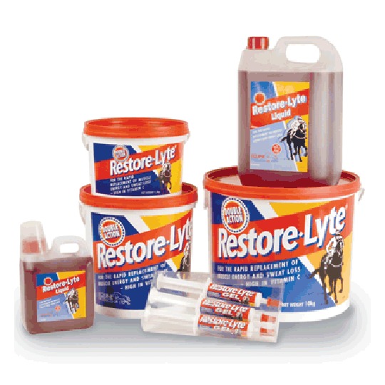 Equine Products Restore-Lyte. Remplacement d'énergie après un travail acharné ou une concours.