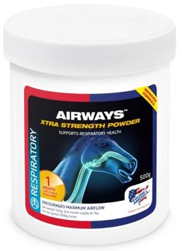 Equine America Airways Xtra Powder.    Op basis van de etherische oliën eucalyptus, menthol en pepermunt, ter ondersteuning van de luchtwegen en ademhaling.