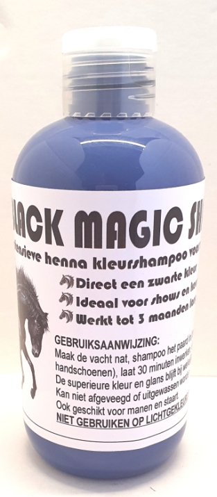 Black Magic Shampoo 250ml.  Immediately a black coat.