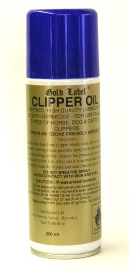 Gold Label Clipper Oil 200ml. Lubrificante per tosatrice con Germicide contro i batteri.