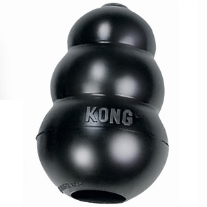 Kong Extreme Zwart. Kong Extreme is extra sterk en voor honden die speeltjes snel kapot krijgen.