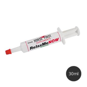 Horse First RelaxMe --- Ergänzungsmittel für Pferde und Ponys gegen übermäßige Anspannung, Übereifer und Konzentrationsprobleme.