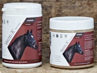 Verm-X POUDRE pour chevaux. Contrôle naturel des parasites internes.